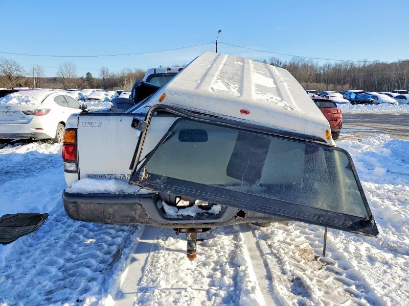 Photo 6 from auction – 2001 TOYOTA TUNDRA with VIN 5TBJN32101S165342