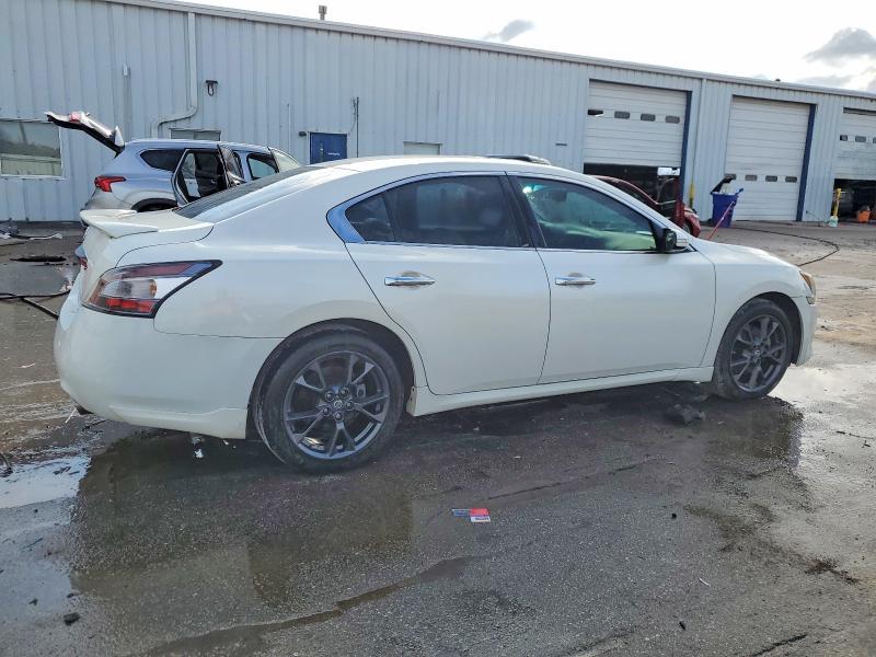 Photo 3 from auction – 2014 NISSAN MAXIMA S with VIN 1N4AA5AP8EC474039