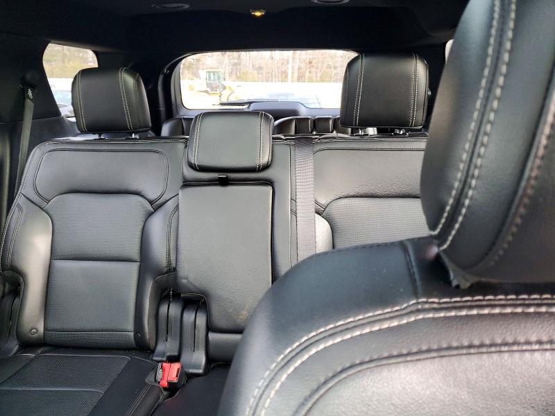 Photo 10 from auction – 2017 FORD EXPLORER with VIN 1FM5K7FH1HGB76740