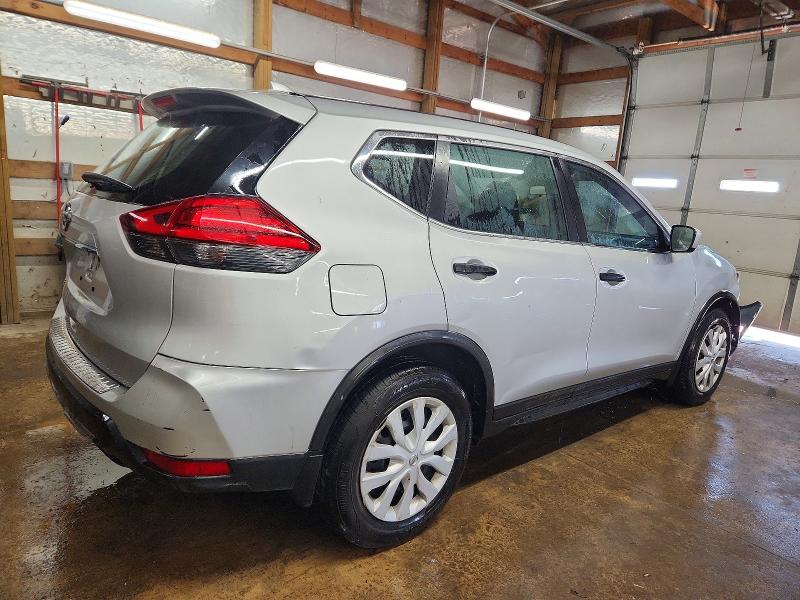Photo 3 from auction – 2017 NISSAN ROGUE S with VIN 5N1AT2MT2HC797434