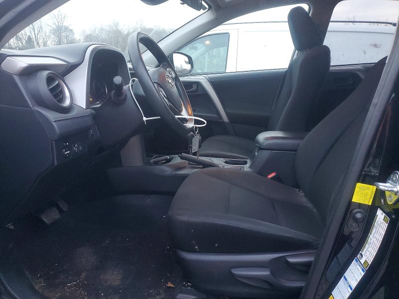 Photo 7 from auction – 2018 TOYOTA RAV4 LE with VIN 2T3BFREV2JW698883