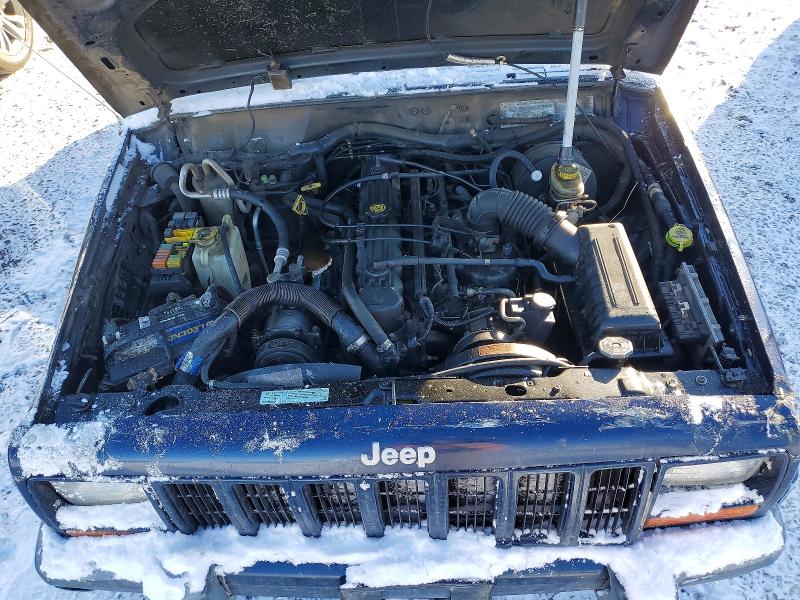 Photo 12 from auction – 2001 JEEP CHEROKEE S with VIN 1J4FF48S61L613482