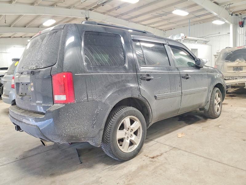Photo 3 from auction – 2011 HONDA PILOT EXL with VIN 5FNYF4H56BB017690