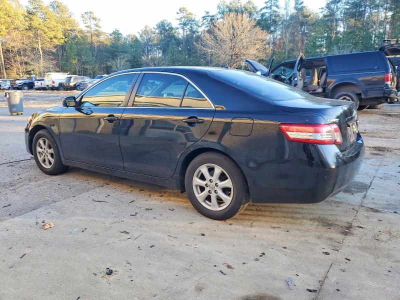 Photo 2 from auction – 2011 TOYOTA CAMRY with VIN 4T1BF3EK3BU201093