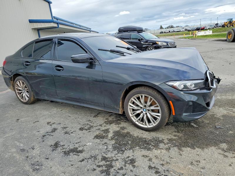 Photo 4 from auction – 2023 BMW 330XI with VIN 3MW89FF02P8D63738