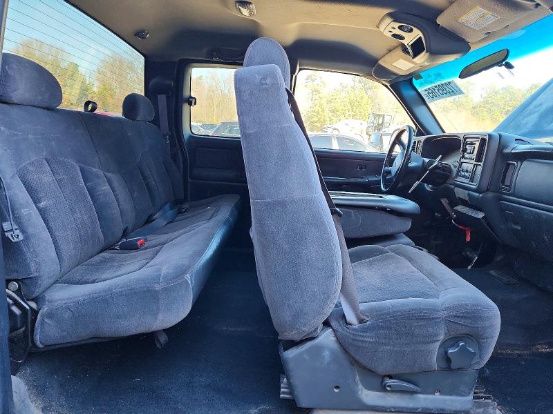 Photo 10 from auction – 2002 CHEVROLET SILVERADO with VIN 1GCHK29U72E199844