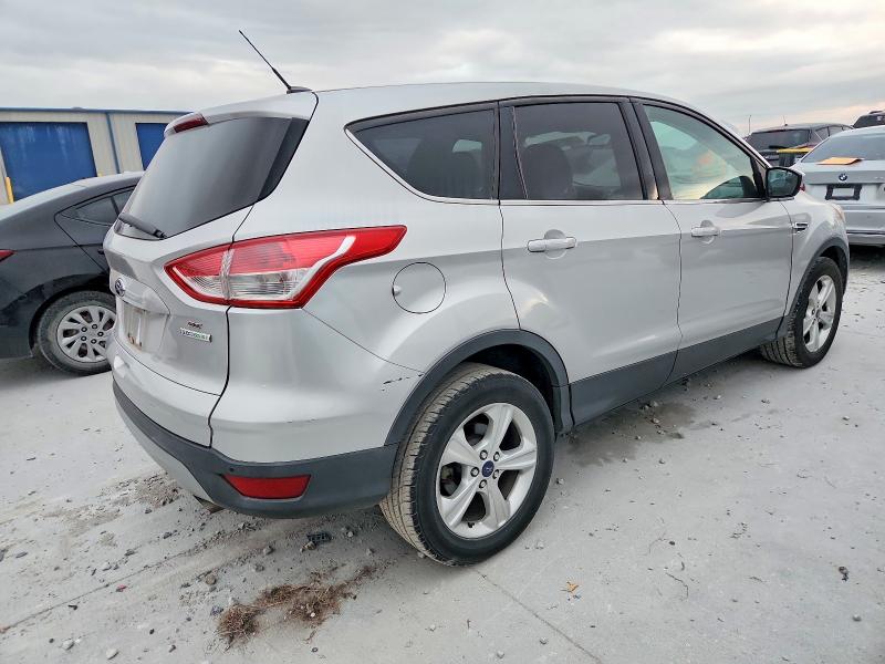 Photo 3 from auction – 2014 FORD ESCAPE SE with VIN 1FMCU0GX4EUE01681