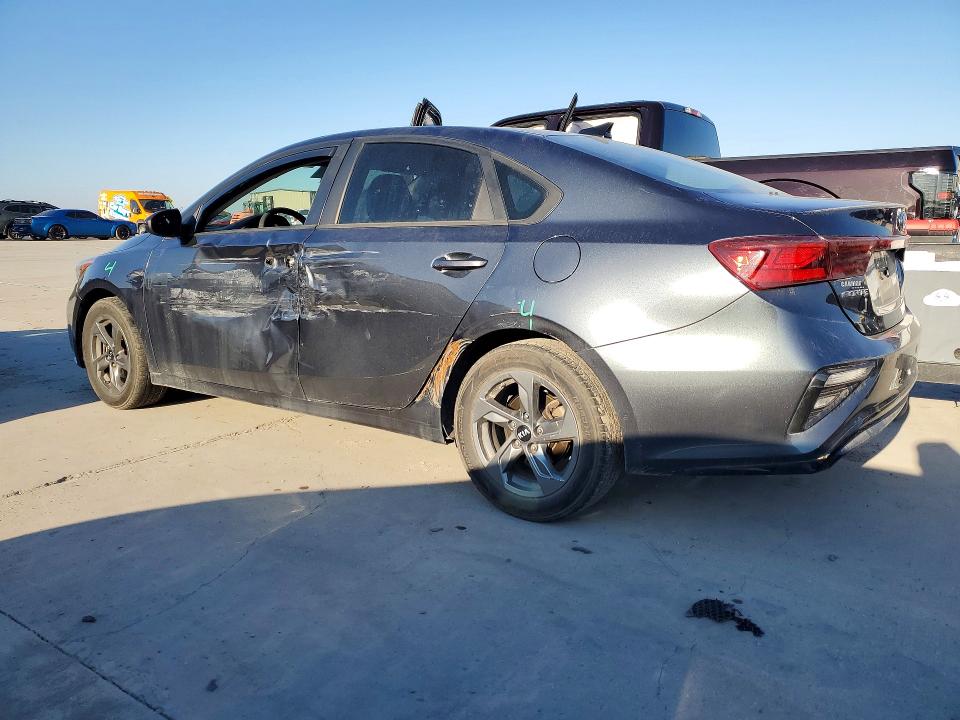 Photo 2 from auction – 2020 KIA FORTE with VIN 3KPF24AD9LE184895