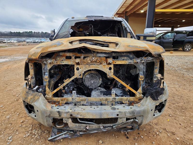 Photo 5 from auction – 2018 GMC SIERRA with VIN 1GT12UEY3JF161221