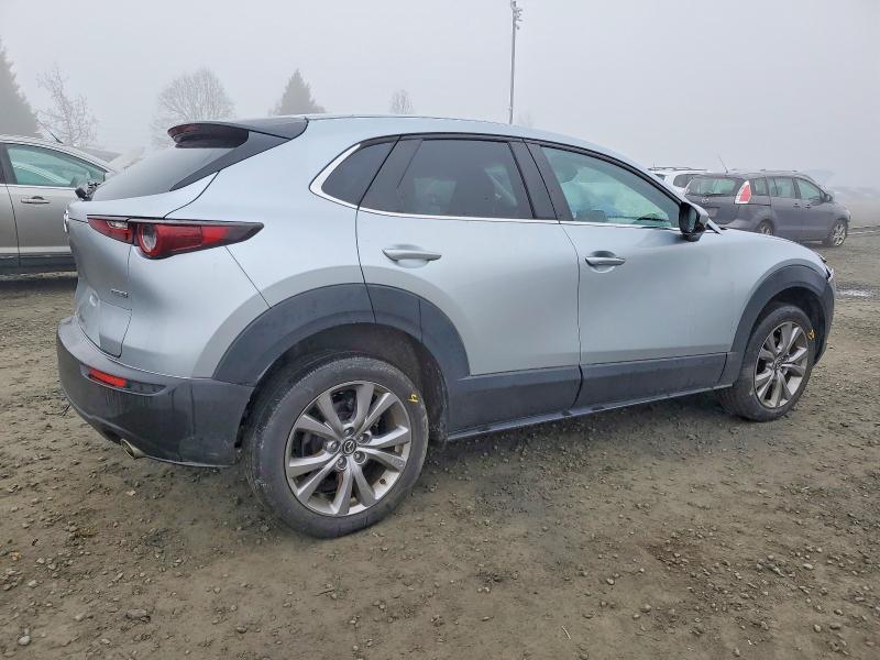 Photo 3 from auction – 2020 MAZDA CX-30 SELE with VIN 3MVDMBCL1LM132143