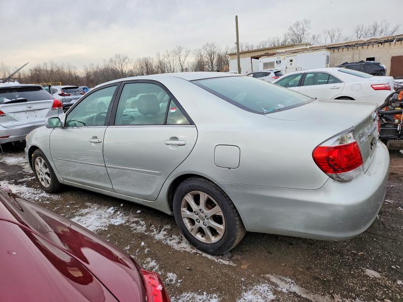 Photo 2 from auction – 2005 TOYOTA CAMRY LE with VIN JTDBF30K150166593
