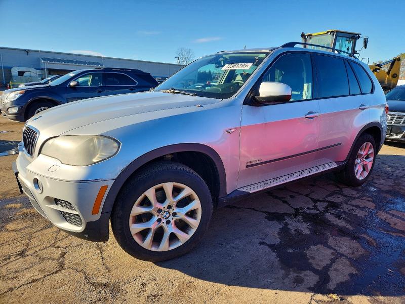 BMW X5 2011 with VIN 5UXZV4C53BL408175 - Photo from auction