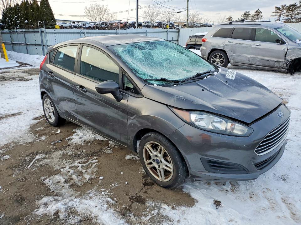Photo 4 from auction – 2017 FORD FIESTA SE with VIN 3FADP4EJ1HM110169