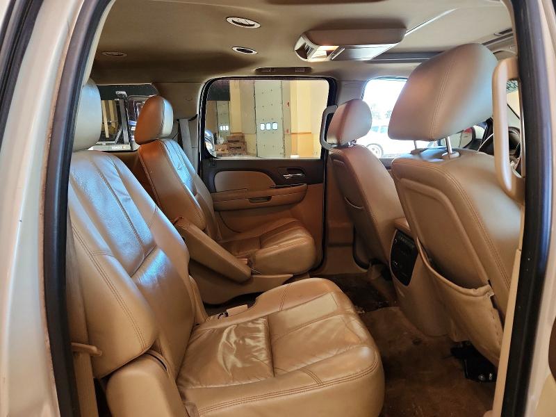 Photo 11 from auction – 2011 GMC YUKON XL K with VIN 1GKS2KE38BR296339