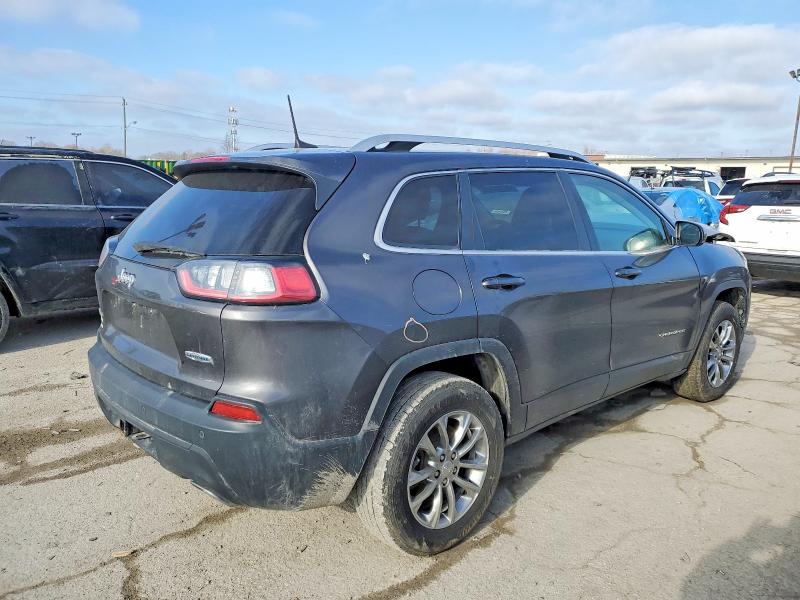Photo 3 from auction – 2019 JEEP CHEROKEE L with VIN 1C4PJMLX4KD103607
