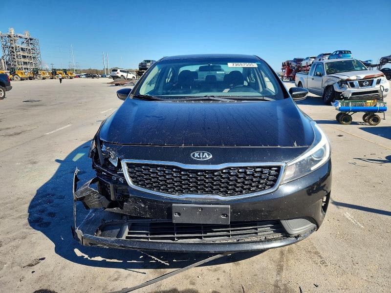 Photo 5 from auction – 2017 KIA FORTE with VIN 3KPFK4A71HE040209