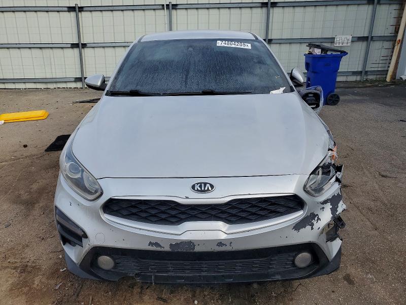 Photo 5 from auction – 2019 KIA FORTE FE with VIN 3KPF24AD3KE027586