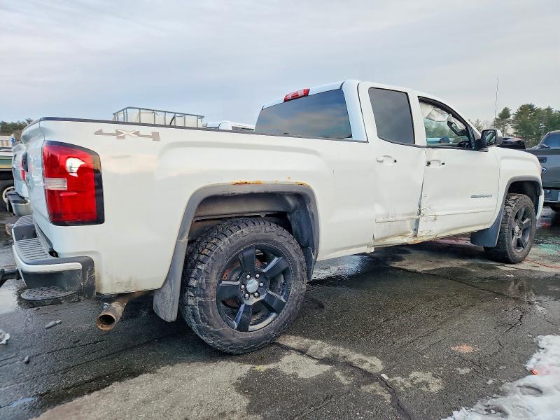 Photo 3 from auction – 2015 GMC SIERRA with VIN 1GTV2TEC9FZ365995