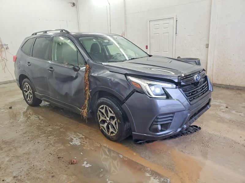 Photo 4 from auction – 2022 SUBARU FORESTER P with VIN JF2SKAEC5NH433223