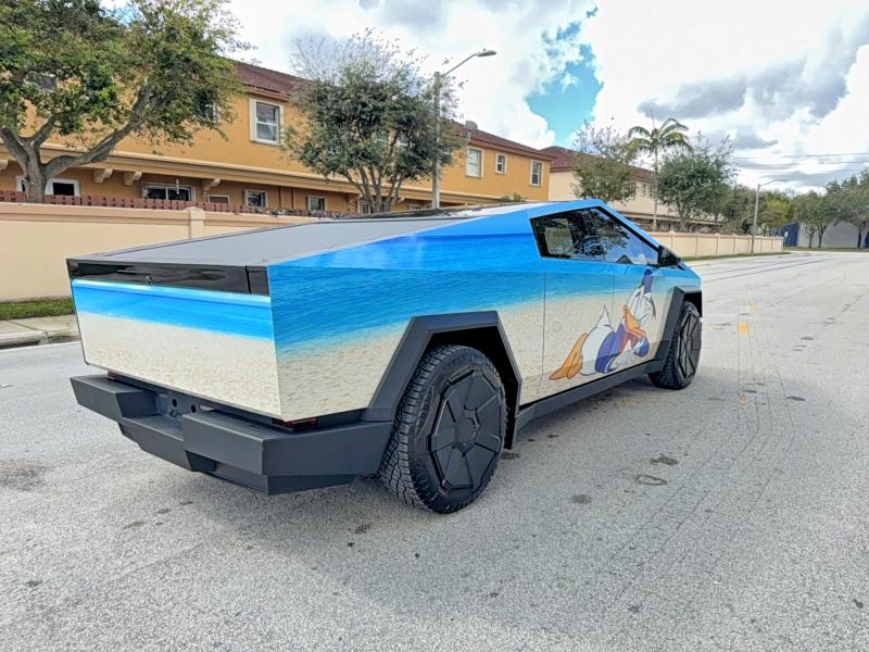 Photo 4 from auction – 2024 TESLA CYBERTRUCK with VIN 7G2CEHED4RA022794
