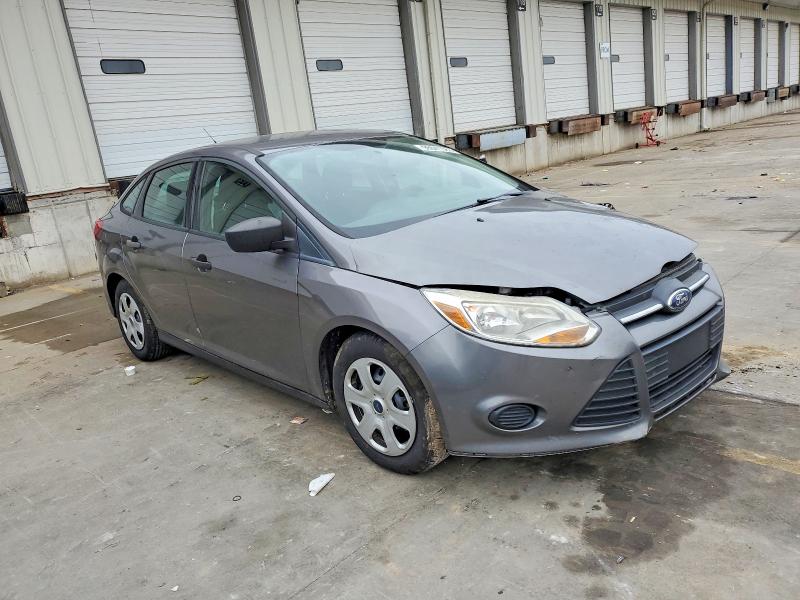 Photo 4 from auction – 2013 FORD FOCUS S with VIN 1FADP3E20DL176081