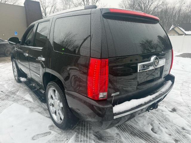 Photo 3 from auction – 2011 CADILLAC ESCALADE P with VIN 1GYS4CEF5BR277862