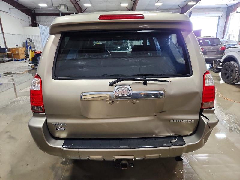 Photo 6 from auction – 2006 TOYOTA 4RUNNER SR with VIN JTEBU14R860090644