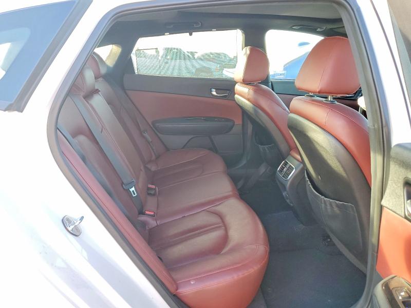 Photo 10 from auction – 2016 KIA OPTIMA SX with VIN 5XXGW4L26GG013376