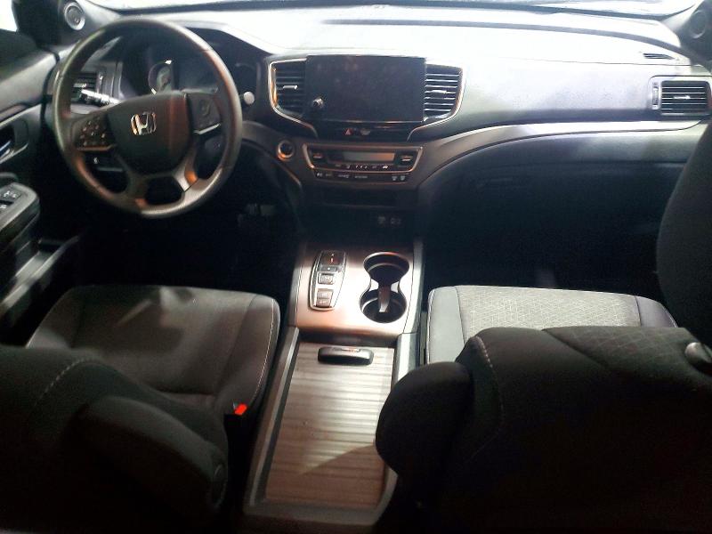 Photo 8 from auction – 2021 HONDA PASSPORT S with VIN 5FNYF8H2XMB006885