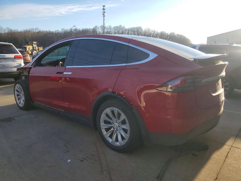 Photo 2 from auction – 2019 TESLA MODEL X with VIN 5YJXCAE21KF188232