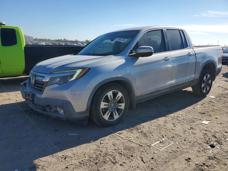 HONDA RIDGELINE 2017 z numerem VIN 5FPYK3F63HB031631 - Zdjęcie z aukcji