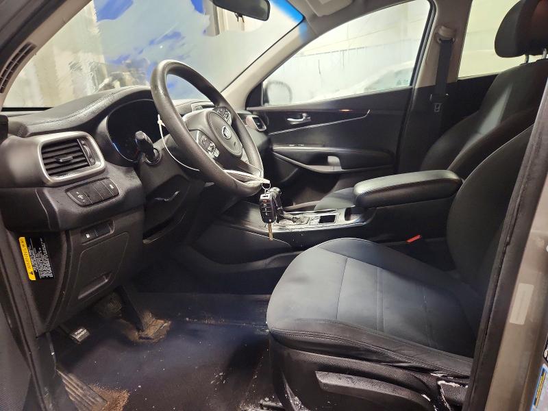 Photo 7 from auction – 2017 KIA SORENTO LX with VIN 5XYPGDA59HG189488