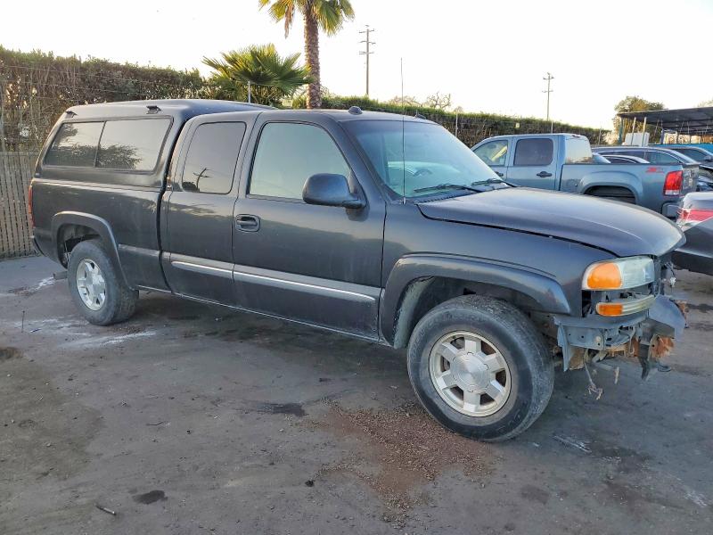 Photo 4 from auction – 2005 GMC NEW SIERRA with VIN 1GTEK19B85E105132