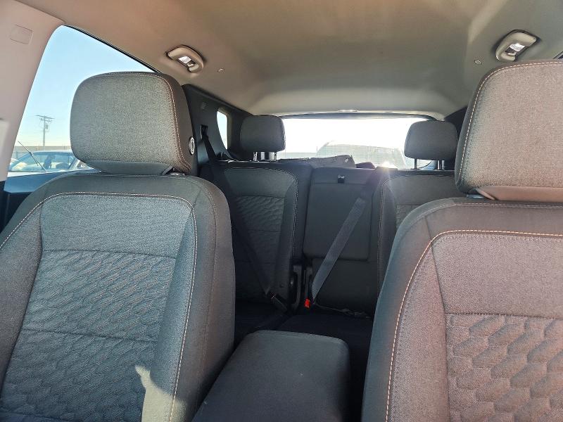 Photo 10 from auction – 2019 CHEVROLET EQUINOX with VIN 3GNAXUEV9KS613409