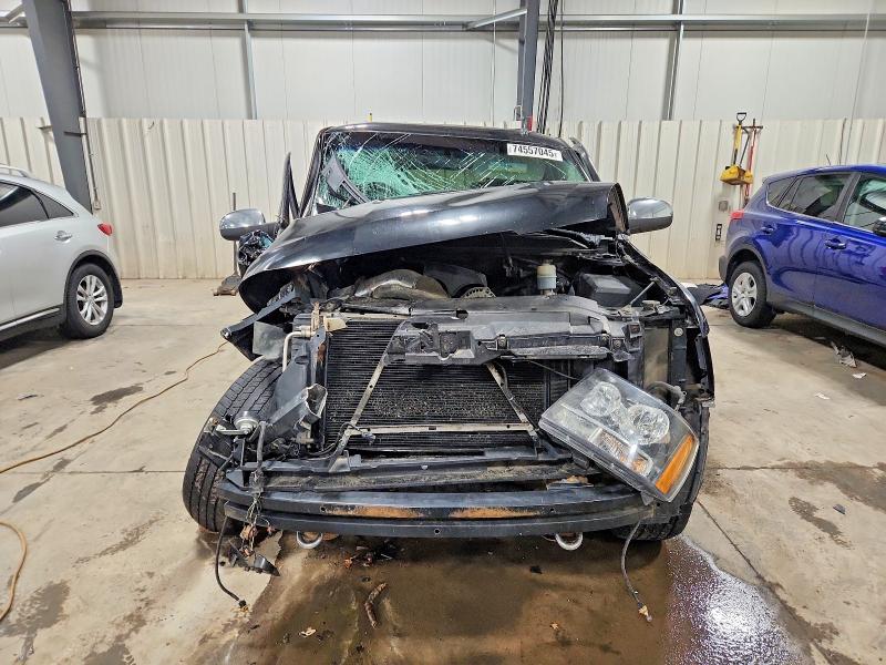Photo 5 from auction – 2011 CHEVROLET SUBURBAN K with VIN 1GNSKKE3XBR166730