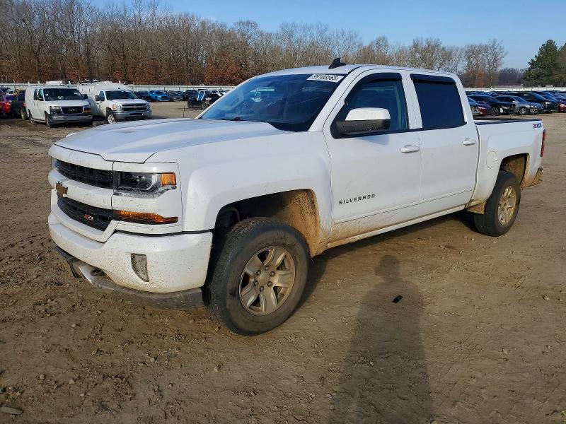 CHEVROLET SILVERADO 2017 with VIN 3GCUKREC5HG379412 - Photo from auction
