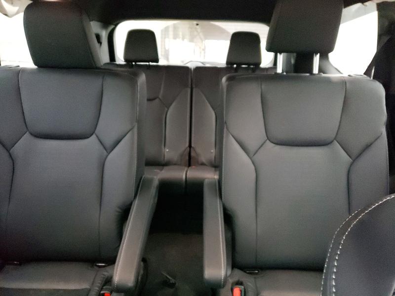 Photo 10 from auction – 2025 LEXUS TX with VIN 5TDAAAA69SS015381