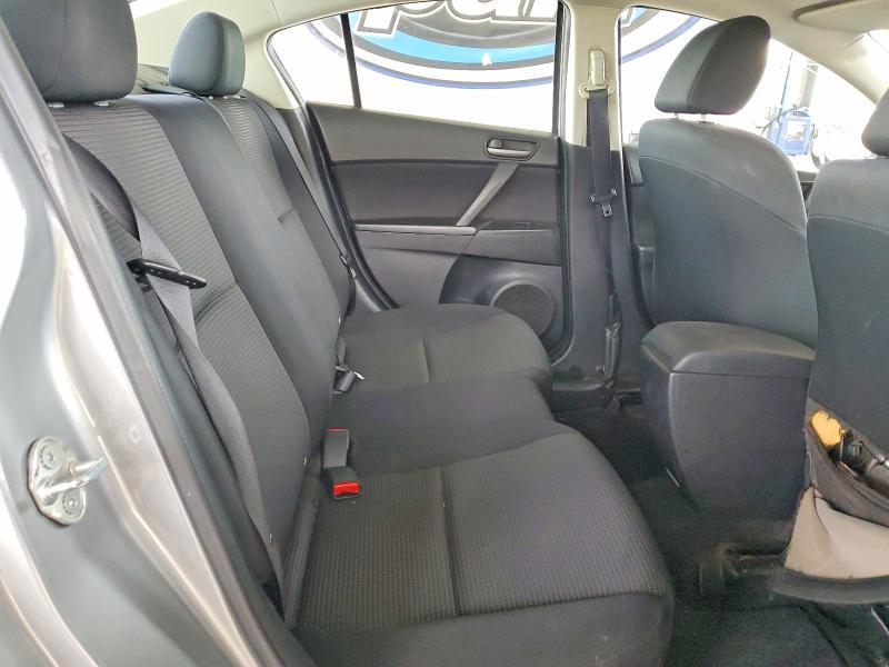 Photo 10 from auction – 2013 MAZDA 3 I with VIN JM1BL1UP7D1748838