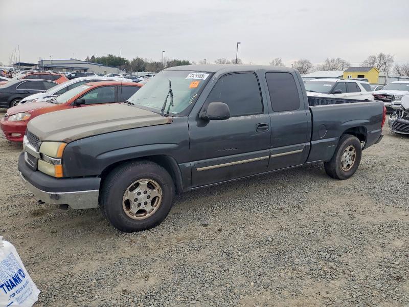 CHEVROLET SILVERADO 2004 with VIN 2GCEC19V241160103 - Photo from auction