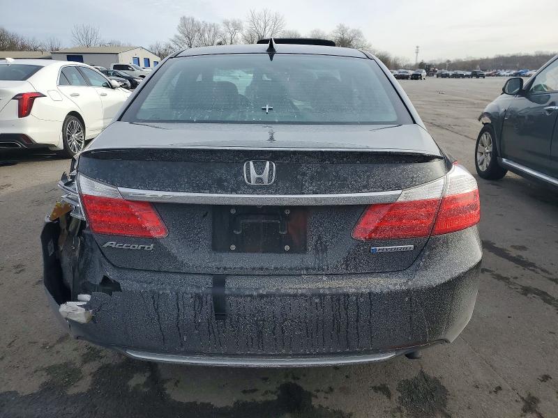 Photo 6 from auction – 2014 HONDA ACCORD with VIN 1HGCR6F52EA002599