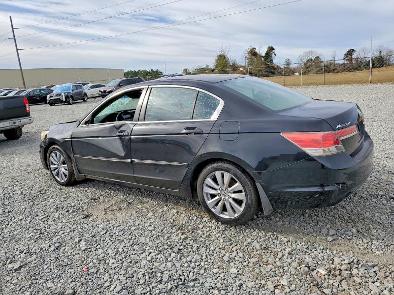 Photo 2 from auction – 2011 HONDA ACCORD with VIN 1HGCP2F77BA067976