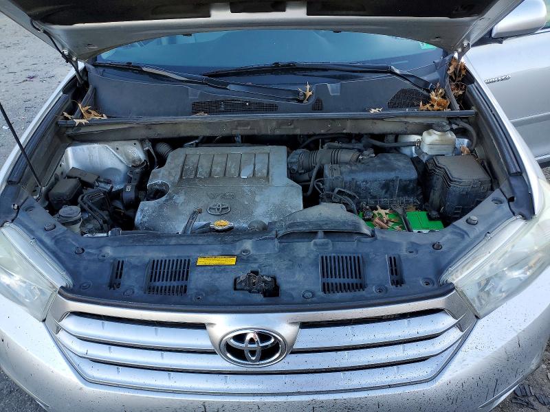 Photo 12 from auction – 2012 TOYOTA HIGHLANDER with VIN 5TDDK3EH1CS154861