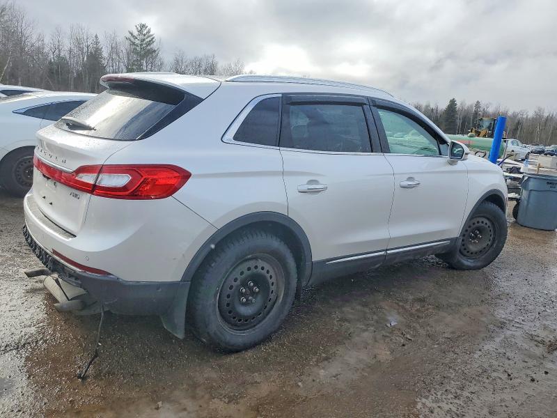 Photo 3 from auction – 2018 LINCOLN MKX RESERV with VIN 2LMPJ8LR4JBL31958