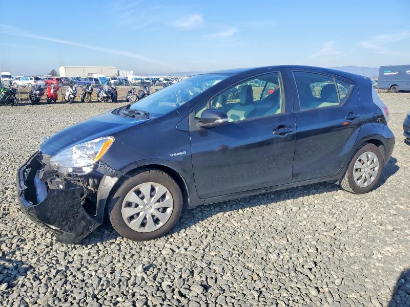 Photo 1 from auction – 2013 TOYOTA PRIUS C with VIN JTDKDTB32D1542514