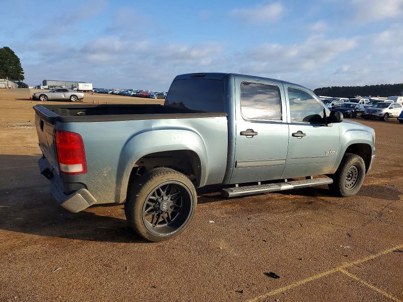 Photo 3 from auction – 2007 GMC NEW SIERRA with VIN 2GTEC13J571649735