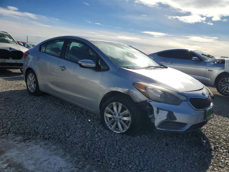 Photo 4 from auction – 2015 KIA FORTE with VIN KNAFX4A60F5352889