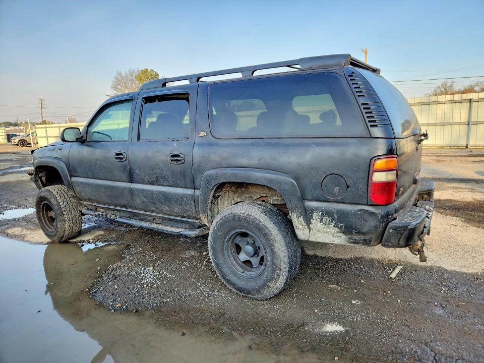 Photo 2 from auction – 2002 CHEVROLET SUBURBAN with VIN 3GNFK16Z32G187210