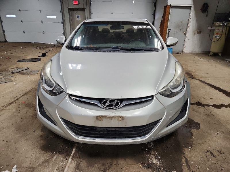 Photo 5 from auction – 2016 HYUNDAI ELANTRA with VIN 5NPDH4AE6GH718872