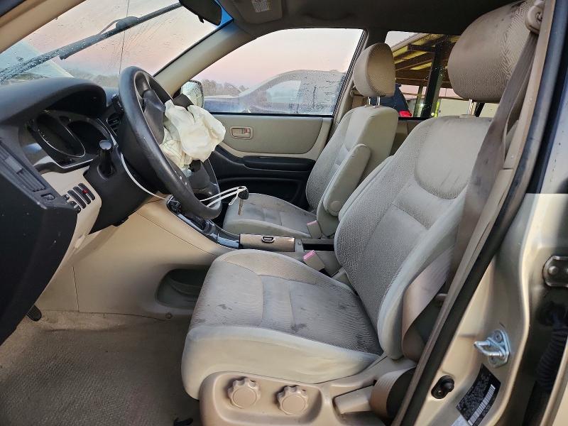 Photo 7 from auction – 2003 TOYOTA HIGHLANDER with VIN JTEGD21A130065820
