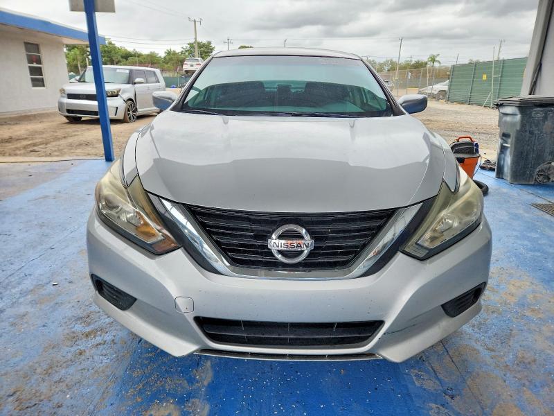 Photo 5 from auction – 2018 NISSAN ALTIMA with VIN 1N4AL3AP8JC188667